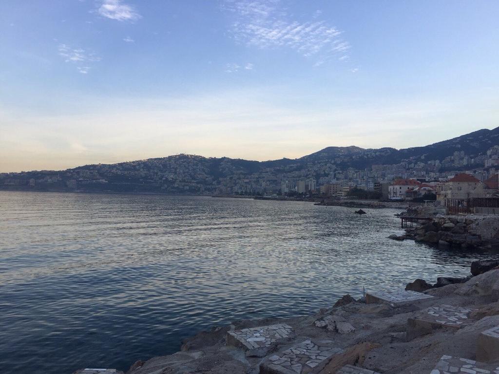 Holiday Suites Hotel & Beach Resort Jounieh Kültér fotó