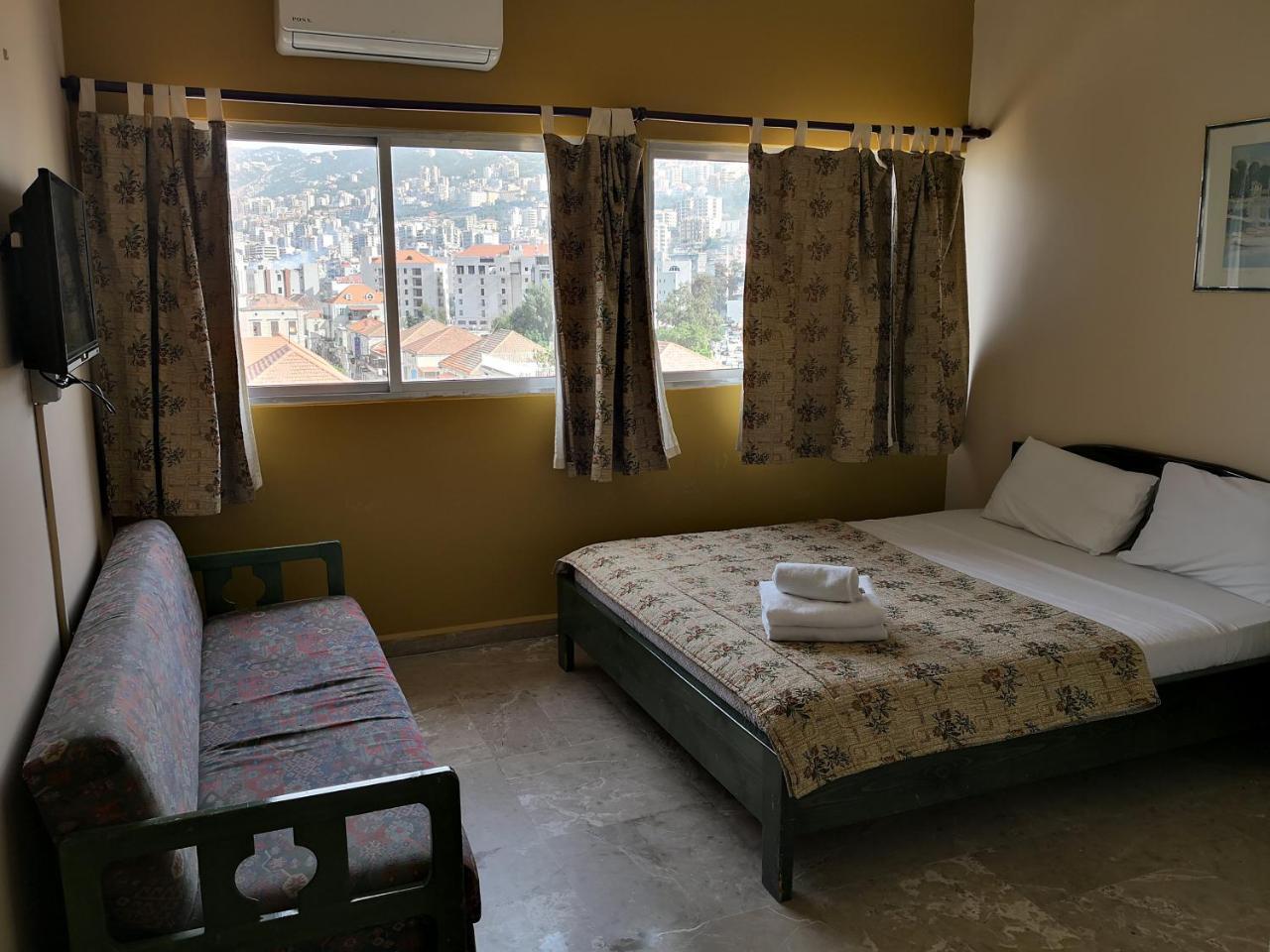Holiday Suites Hotel & Beach Resort Jounieh Kültér fotó